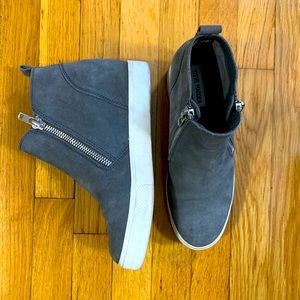 Steve Madden wedge sneakers size 10